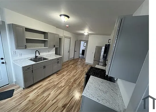 40 Garnet St #2 — Photo 7