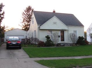 2350 27th St, Cuyahoga Falls, OH 44223