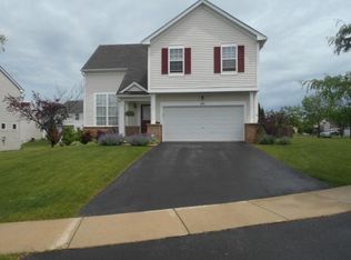 421 N Maggie Ln, Romeoville, IL 60446