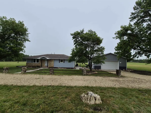 30050 211th Rd, Maple City, KS 67102
