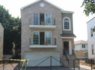 300 21st St, Irvington, NJ 07111