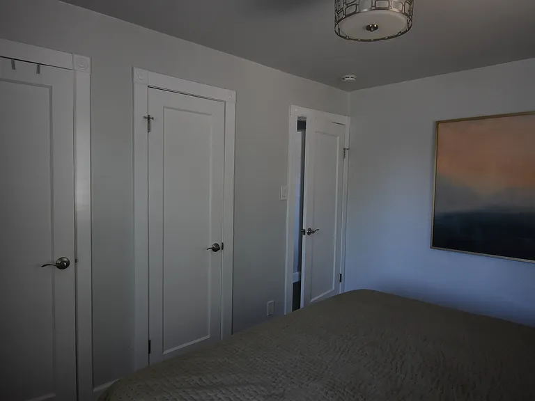 1600 W 40th Ave — Photo 7