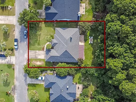 3rd image of 7034 Brighton Oaks Blvd