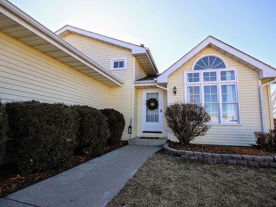 1st image of 6924 Louden Dr