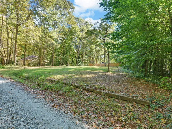 42 Normandy Ct, Lavonia, GA 30553