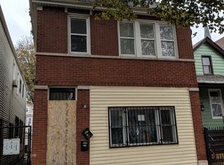 8227 S Coles Ave, Chicago, IL 60617