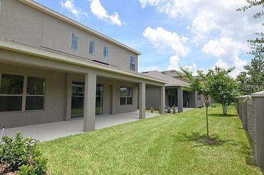 2nd image of 412 Red Rose Ln