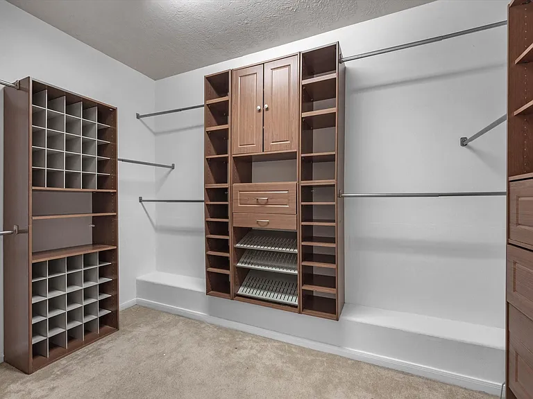 25553 Oakhurst Forest Dr — Photo 8