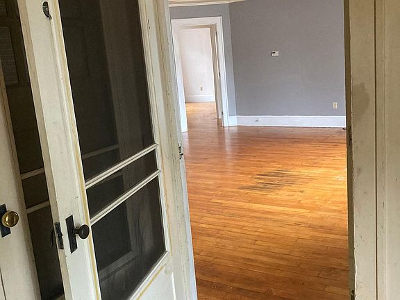 2nd image of 3 N Main St