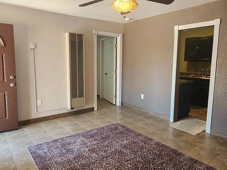 731 W Pepper Pl #2 — Photo 6