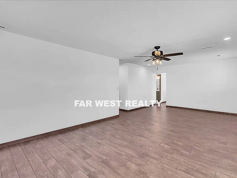 821 Prescott Heights Dr — Photo 7