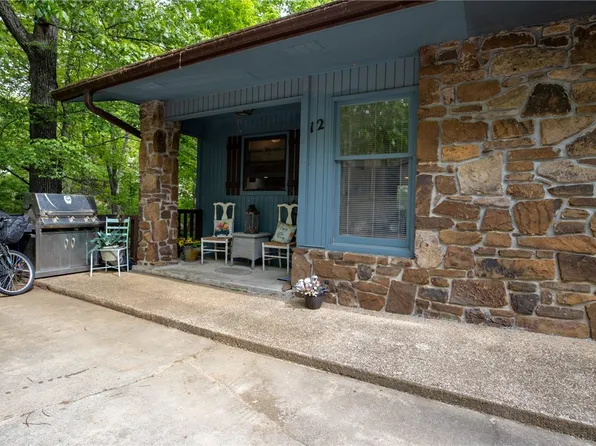 12 Barbara Ln, Bella Vista, AR 72715