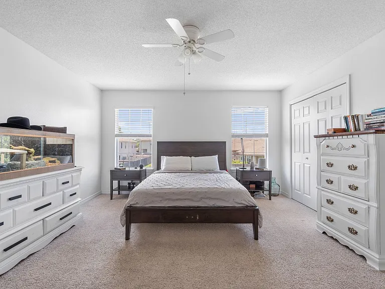 503 Sullivan St NW #F — Photo 32