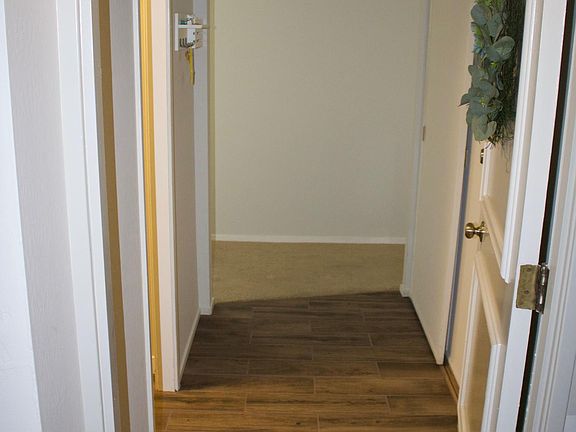 4th image of 400 Davey Glen Rd APT 4724