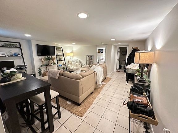 3rd image of 17 Greenough Ln #3