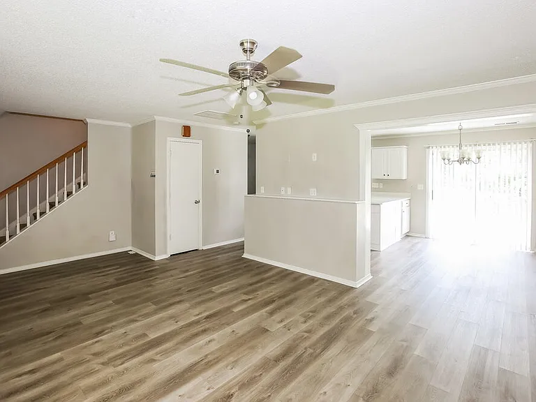 3079 Champion Ln SW — Photo 7