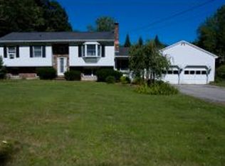 625 6th St, Dover, NH 03820