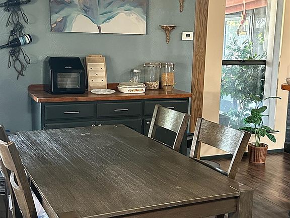 4th image of 8232 Cottonfield Way