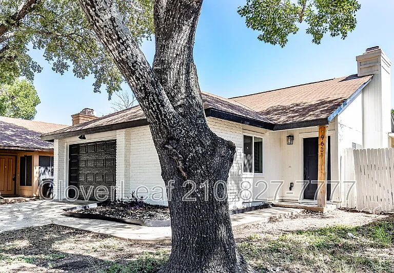 9631 Ivy Bend St — Photo 3
