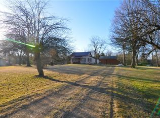 9916 Chatham Rd, Spencer, OH 44275