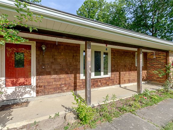 2nd image of 5582 Ozias Rd