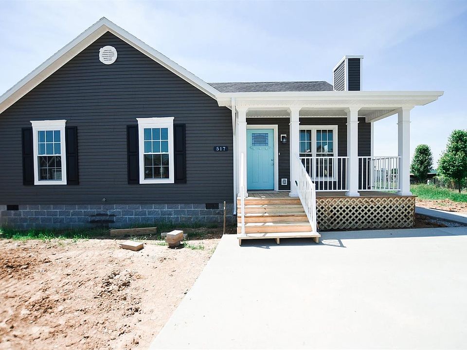 1st image of 517 W Classic Village Ln