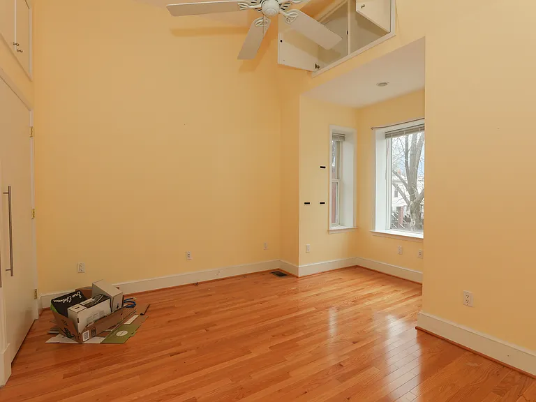 154 Thomas St NW #1 — Photo 8