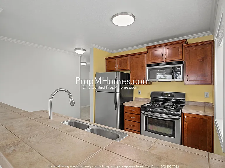 15064 NW Central Dr #1302 — Photo 5