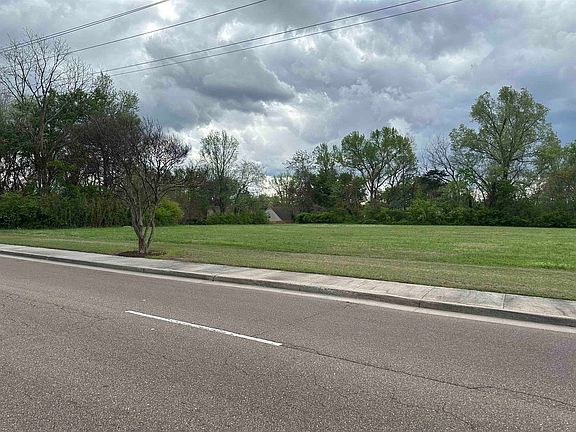 3rd image of 0 Bartlett Blvd #284