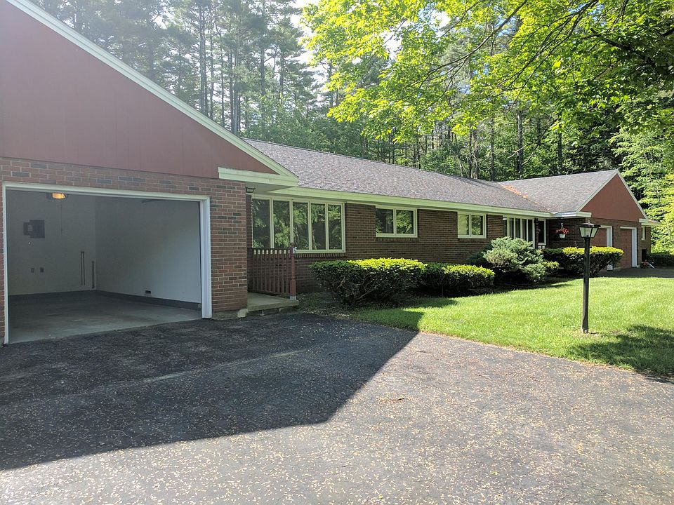 1st image of 15 Angel Ln