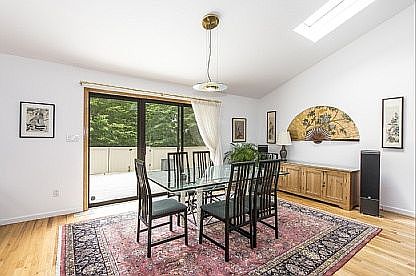 5th image of 12 Lyme Ln