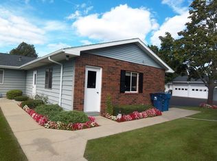 5037 Green Meadow Rd, Kalamazoo, MI 49009