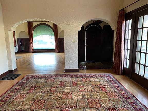 3rd image of 1214 Sierra Ave