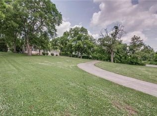 4021 Drakes Branch Rd, Nashville, TN 37218