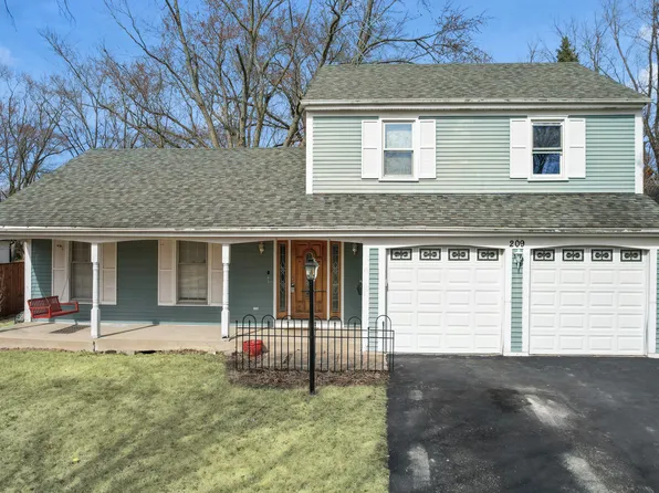 209 E 12th Ave, Naperville, IL 60563