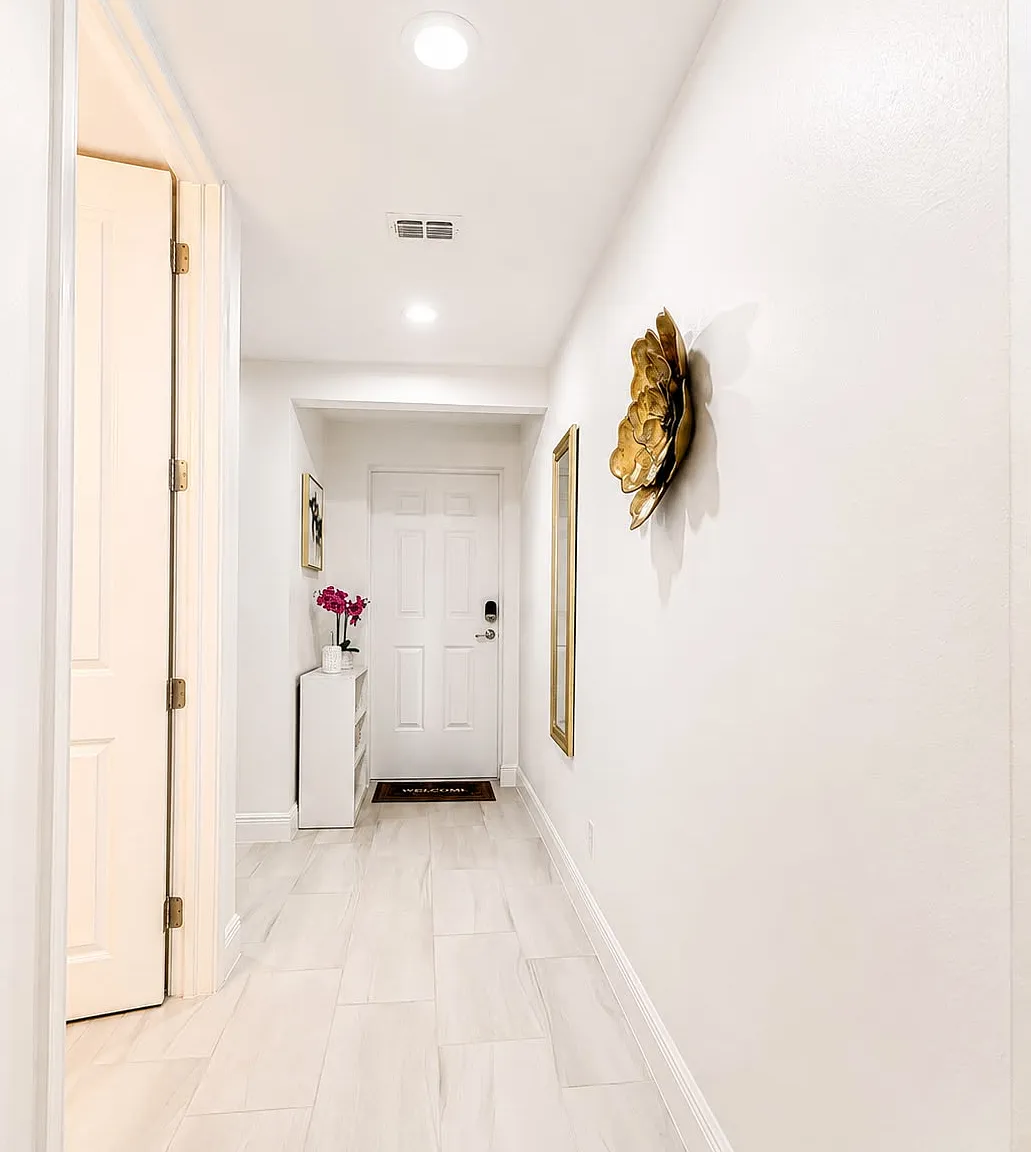 2 bed, 1025 sqft, $3,800 — Photo 4