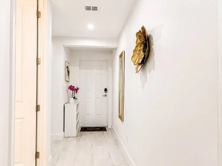 1802 Samantha Gayle Way #101 — Photo 4