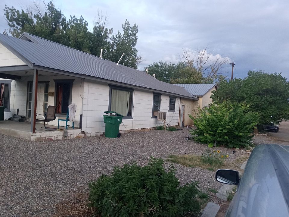 1st image of 702 N Monterey Ave