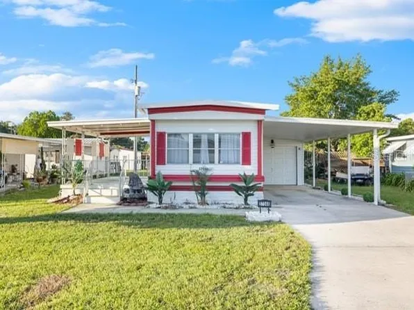 37046 8th Ave, Zephyrhills, FL 33542