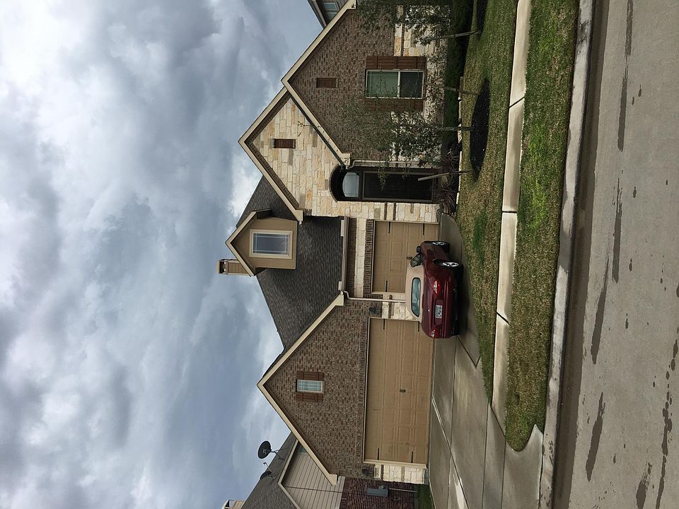 1st image of 26707 Grey Swan Dr