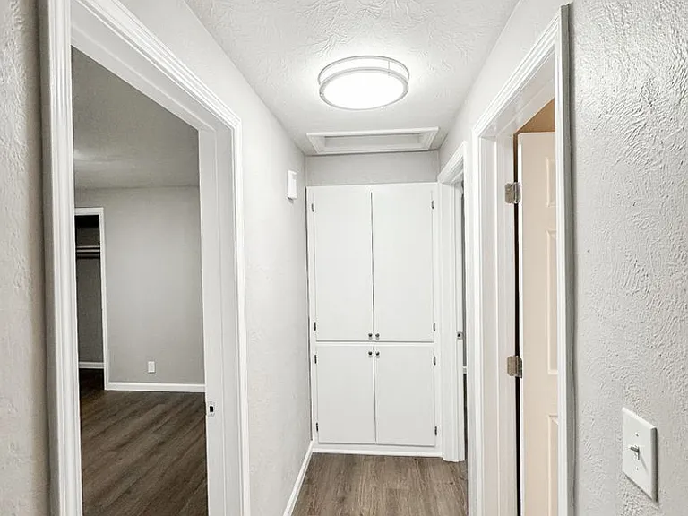 Oak Village West — Photo 11