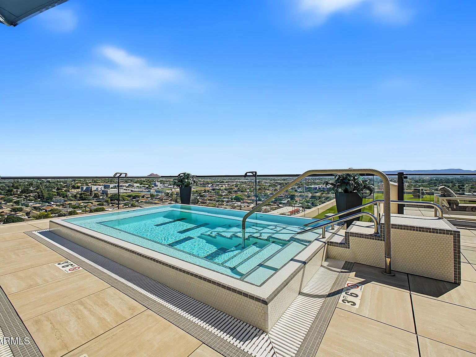 1 bed, 1.0 bath, 871 sqft, $3,000 — Photo 3