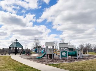 3763 Gansett Pkwy, Elgin, IL 60124