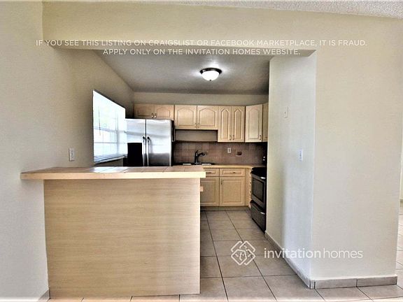 4th image of 4921 NW 170th St