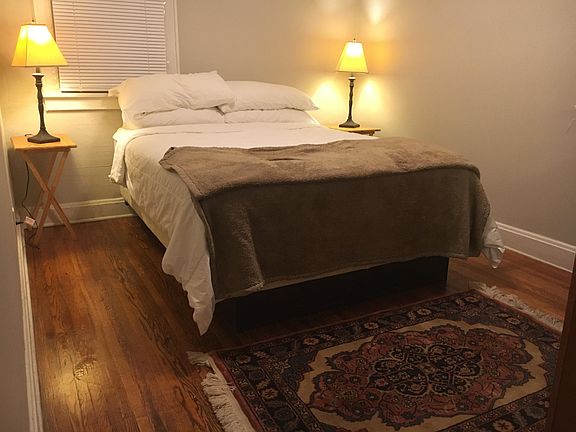 3rd image of 435 E Norwich Ave APT 2