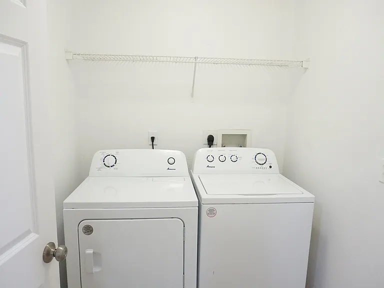 1964 Flamingo Pl — Photo 16