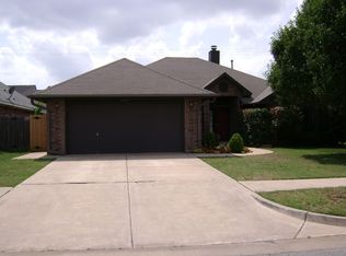 18125 Chestnut Oak Dr, Edmond, OK 73012