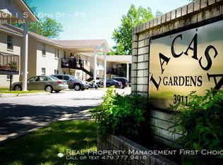 3911 S 16th St APT 5, Fort Smith, AR 72901