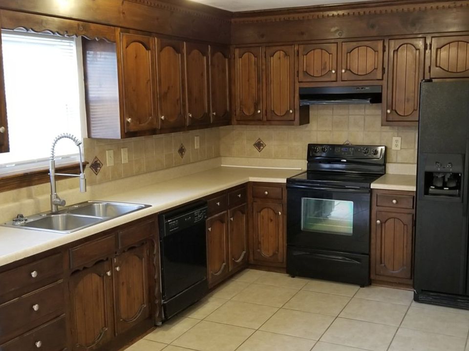 1st image of 1235 Cedar Mill Sq