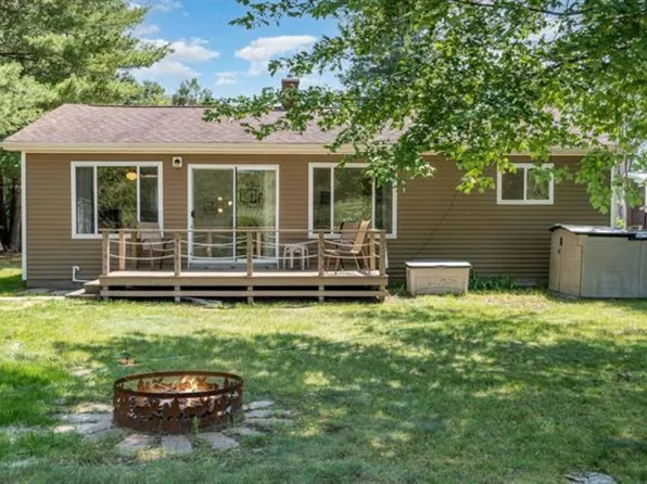 624 Woodby Dr, Beaverton, MI 48612